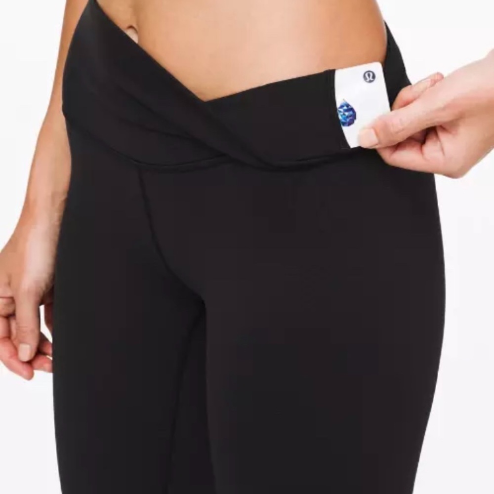 Women's Lululemon Black Wunder Under High-Rise